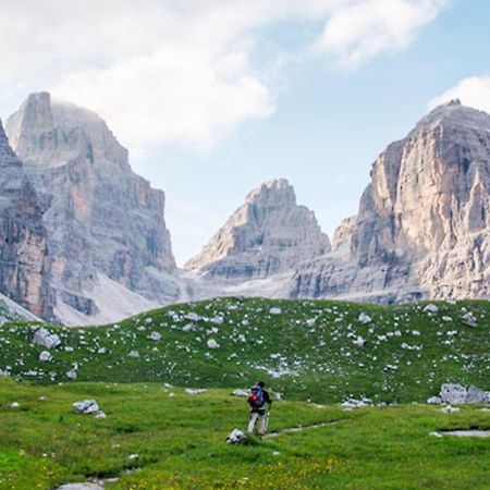 Campiglio Trilocale Dolomiti Apartment Мадона ди Кампильо Стая снимка